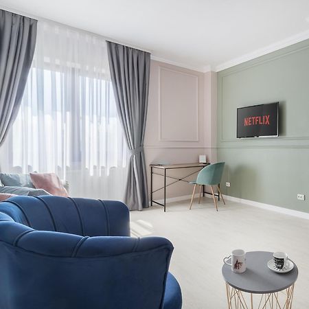 Moonlight Central Apartments Орадеа Екстериор снимка