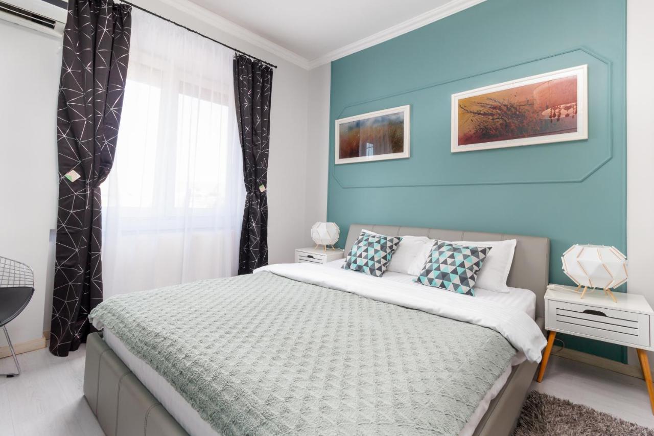 Moonlight Central Apartments Орадеа Екстериор снимка